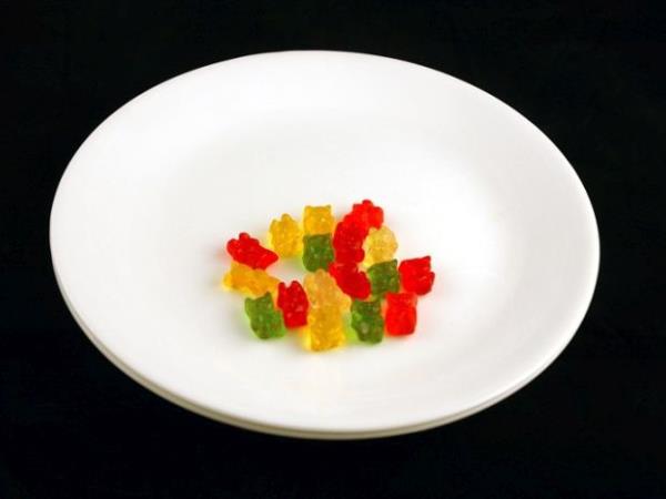 Primerjava energijske vrednosti zdrave hrane in tiste, ki redi